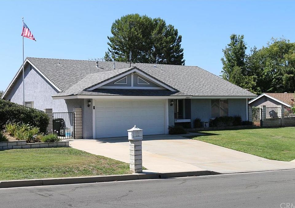 1st image of 30069 Santa Cecilia Dr