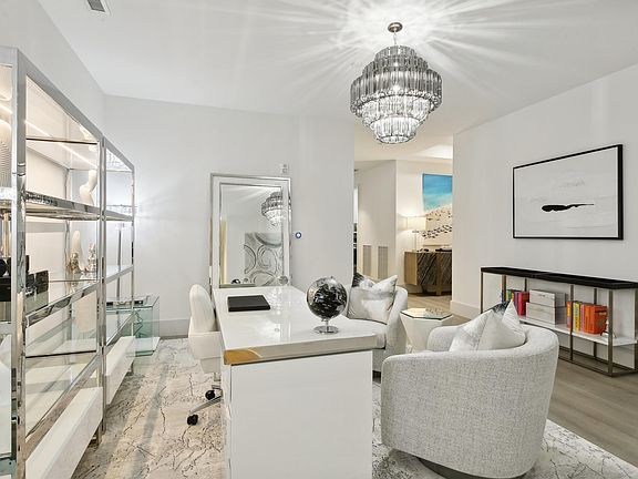 4th image of 1625 S Ocean Blvd