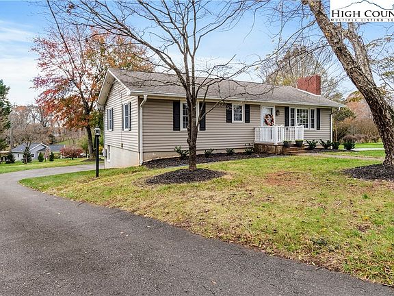 3rd image of 311 W Main Street