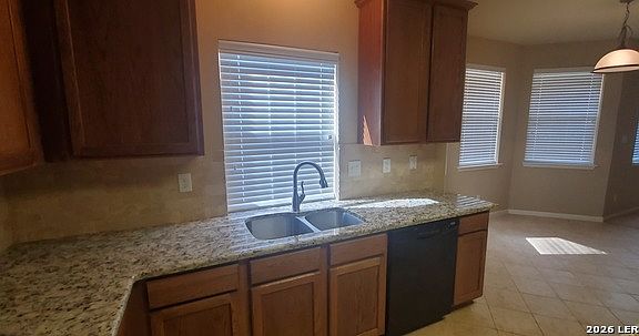 5th image of 249 Nomad Ln