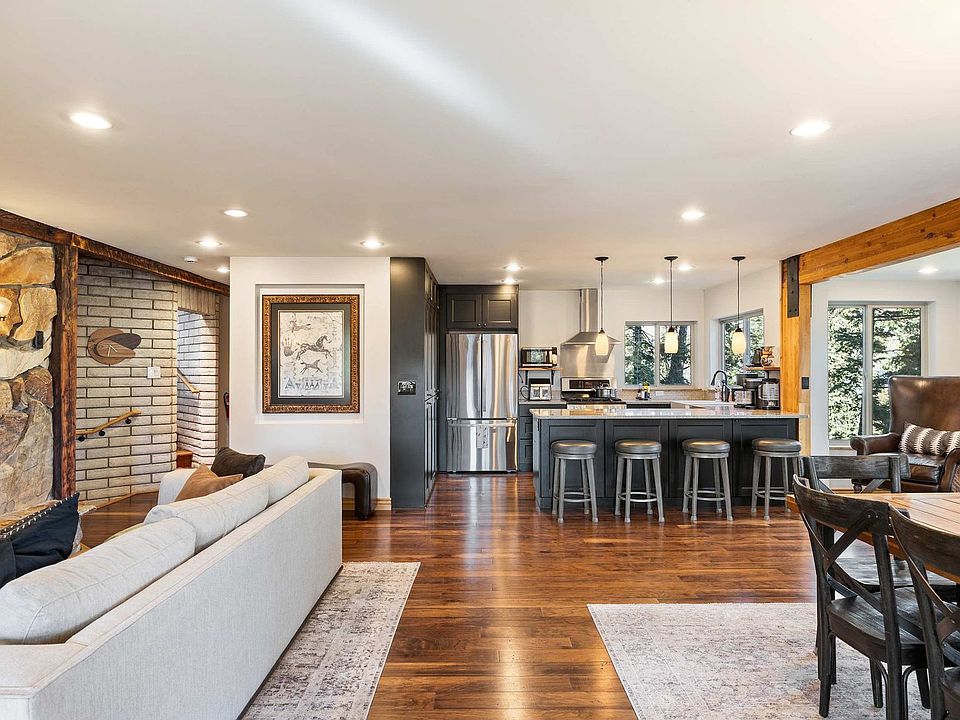1st image of 125 Parkview Ter