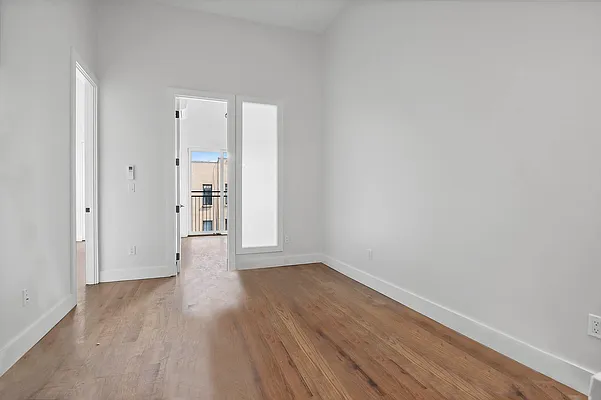 Rented by TorsX Inc | media 4