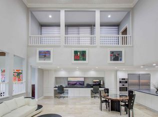 2 Woodstone St, Houston, TX 77024