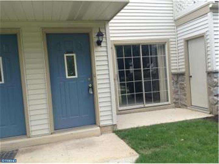 2nd image of 2003 Foxmeadow Cir Building 20