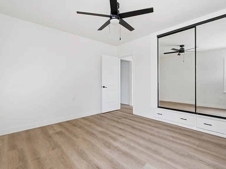 7227 Beck Ave #1/2 — Photo 3