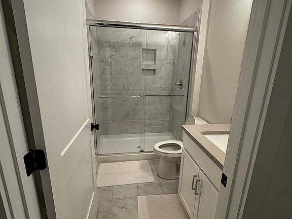 5th image of 110 Wesser St