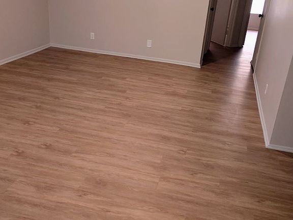 3rd image of 8150 Troost Ave Unit 53
