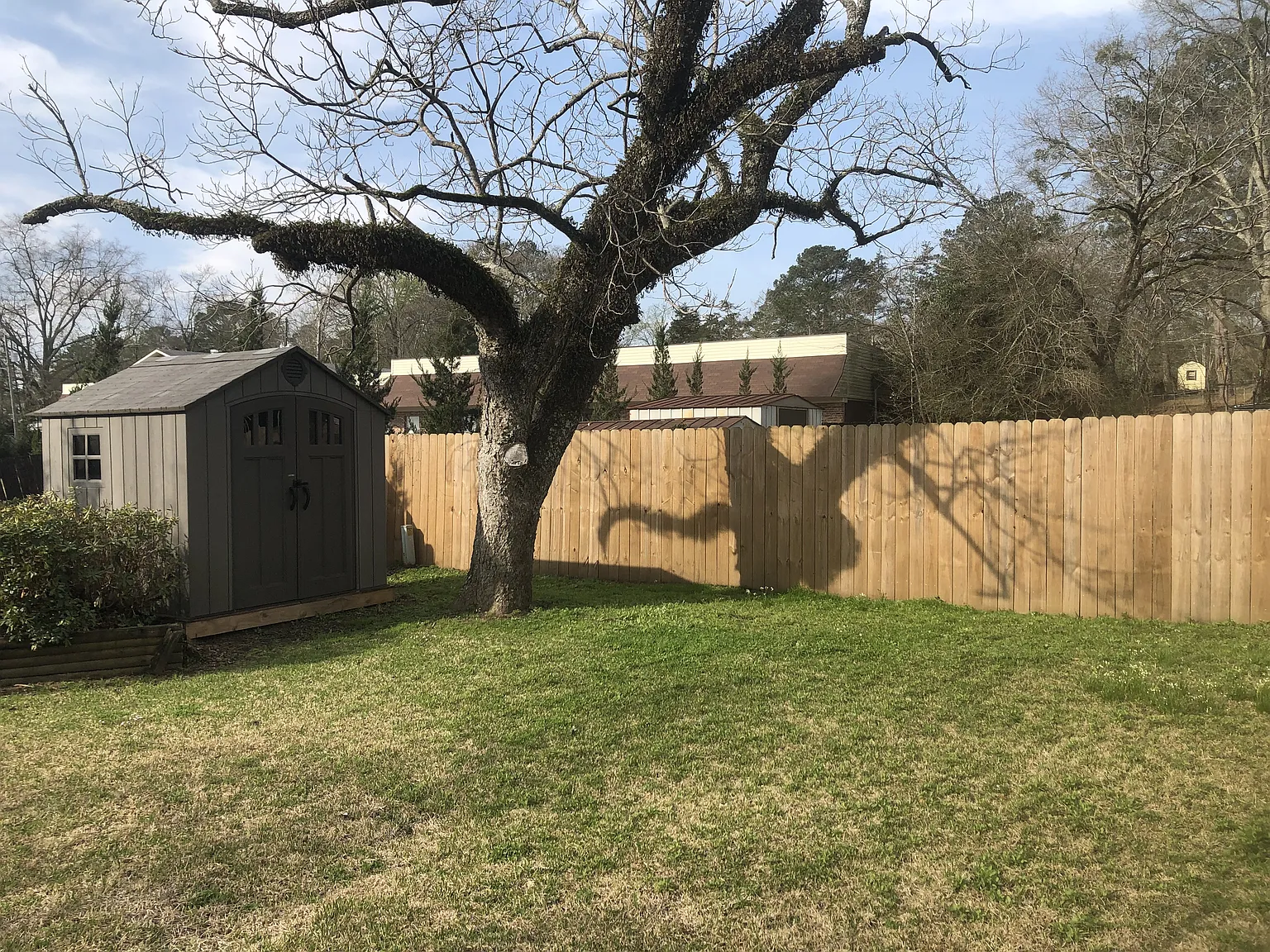 702 39th Ct E — Photo 4
