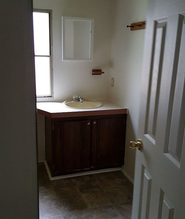 2nd image of 8592 Shepherdstown Pike #8592