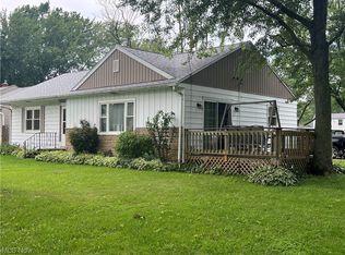 1243 E 17th St, Ashtabula, OH 44004