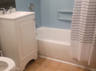 1317 Garden Ave, Chicago Heights, IL 60411