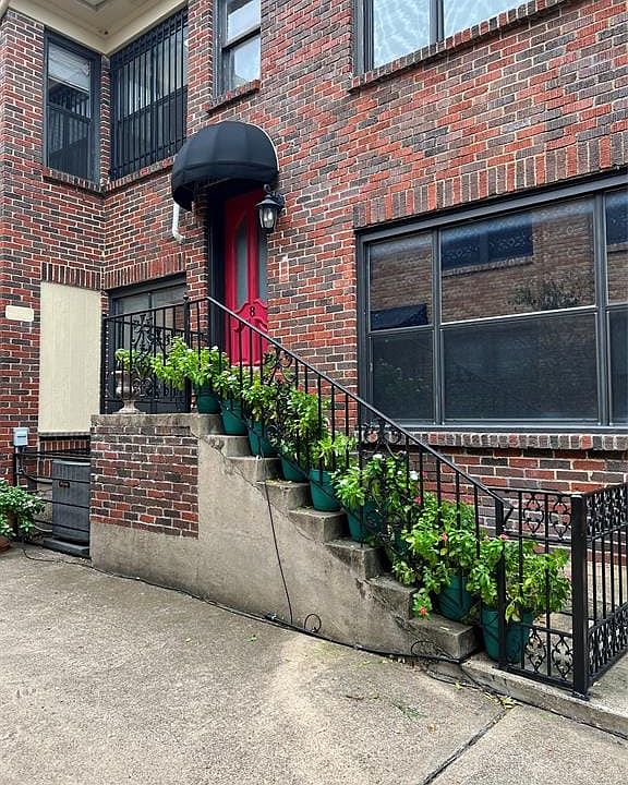 1st image of 826 Blaylock Dr APT 8
