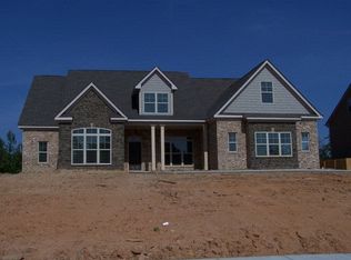 13 Bradley Dr, Fort Mitchell, AL 36856