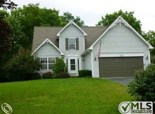 15227 Weller Ct, Holly, MI