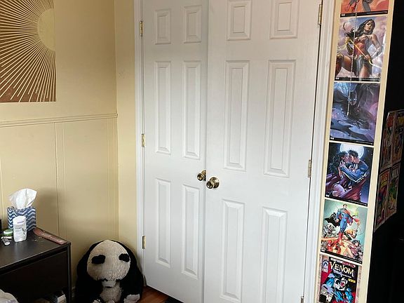 3rd image of 1907 E 120th St APT 3