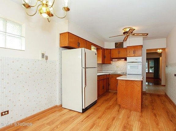 4th image of 619 Morris Ave