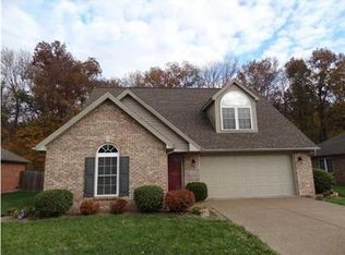 4766 Lincoln Pointe Dr, Newburgh, IN 47630