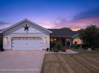 3341 Gale Rd, Eaton Rapids, MI 48827