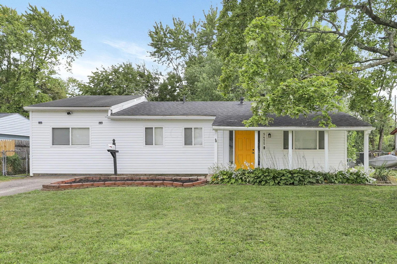 5455 Inlet Dr photo 1