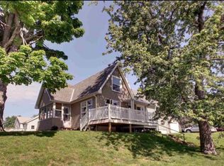 2041 Adams St, Quincy, IL 62301