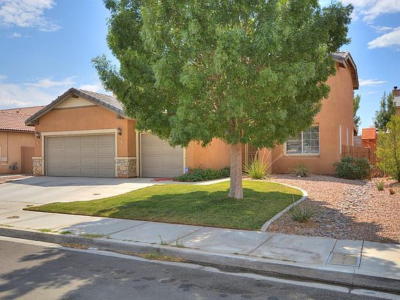 4th image of 13755 Dove Ct