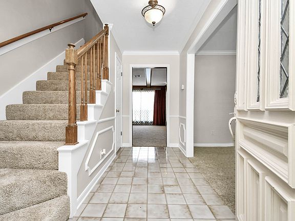 5th image of 6415 Wimbledon Villas Dr