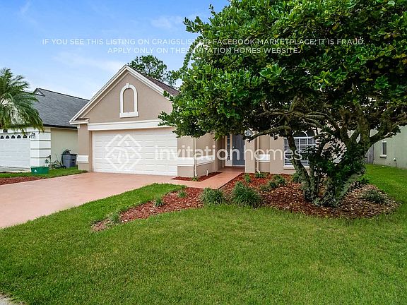 3rd image of 590 Queensbridge Dr