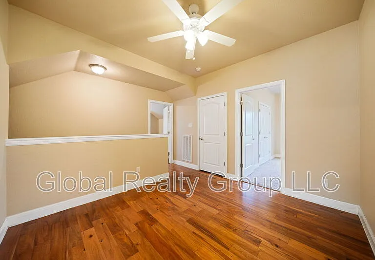 635 Bluffside Dr — Photo 22