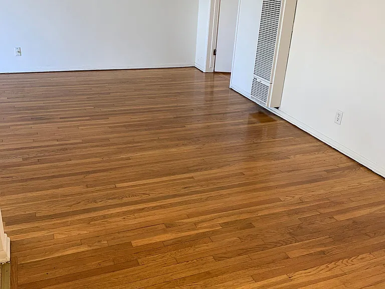 1138 S La Cienega Blvd #9 — Photo 24