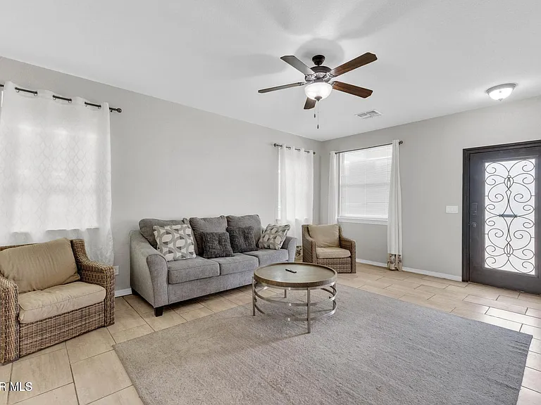 408 Bellwoode Ave — Photo 4