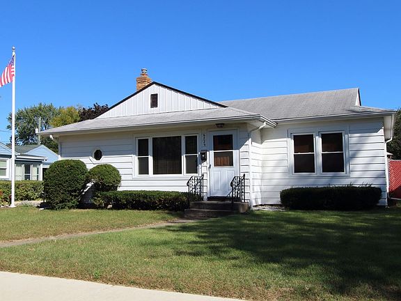 3rd image of 6229 Walker Ave