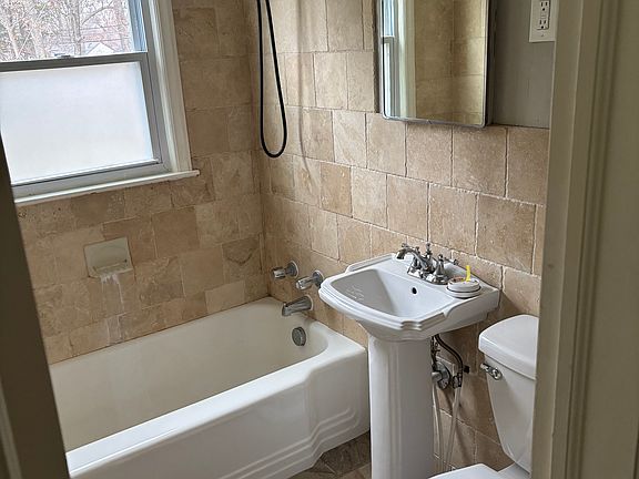 3rd image of 6516 Santa Fe Dr