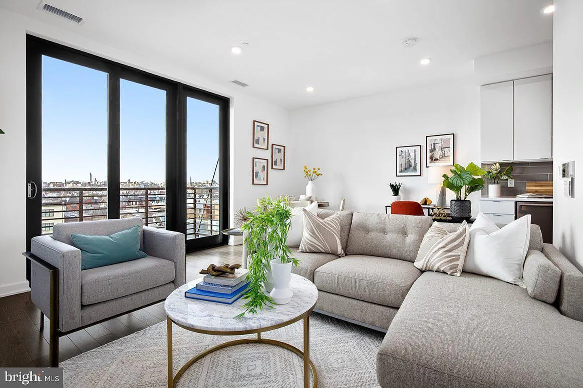 1 bed, 612 sqft, $2,300 — Photo 1