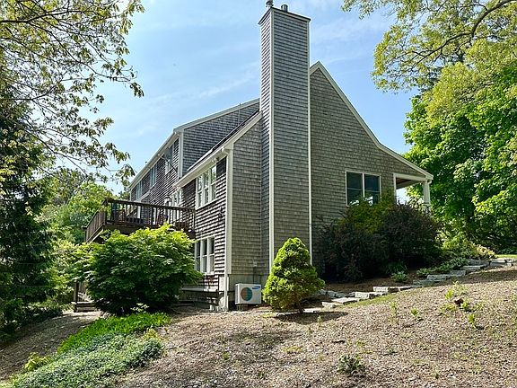 5th image of 368 Boxberry Hill Rd