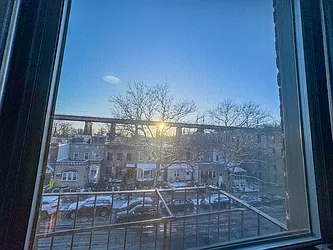 Rented by Gravity Real Estate Advisors