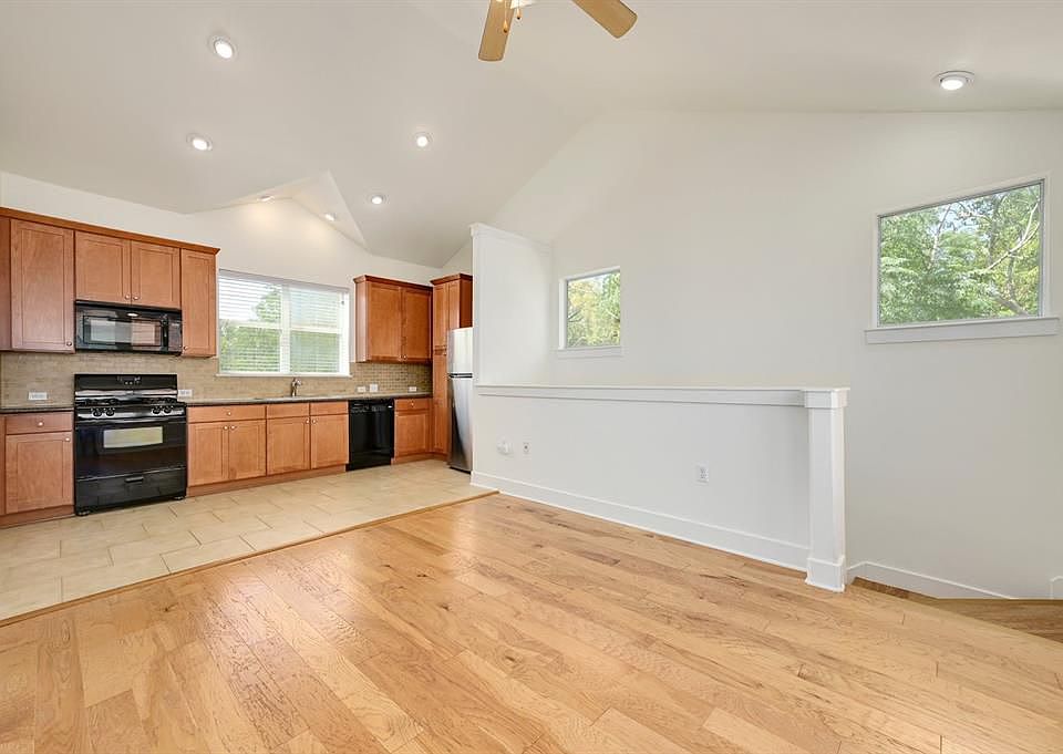 1st image of 1601 Miriam Ave Unit 316