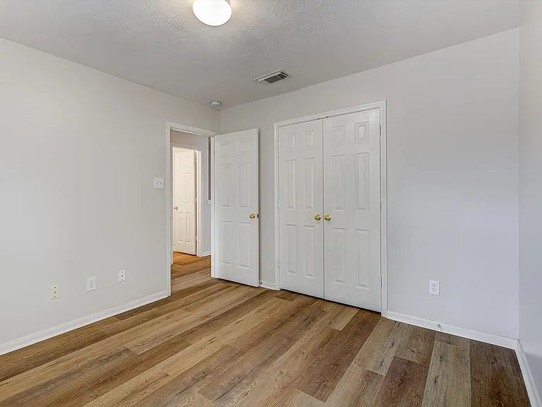 13983 Maximos Dr — Photo 26
