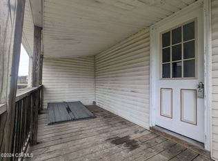 604 S Front St, Sunbury, PA 17801