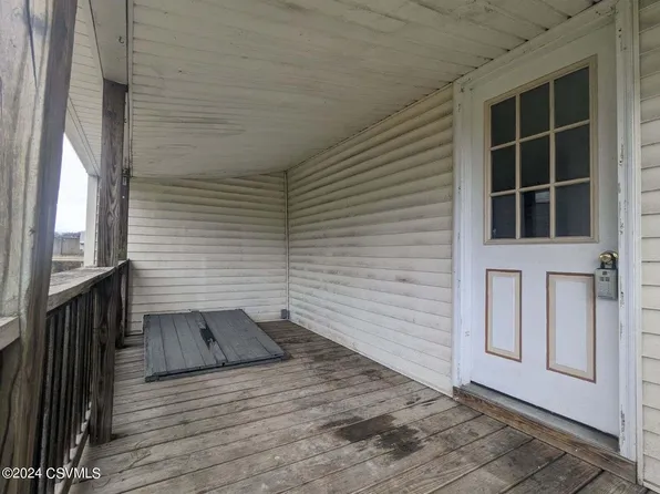 604 S Front St, Sunbury, PA 17801