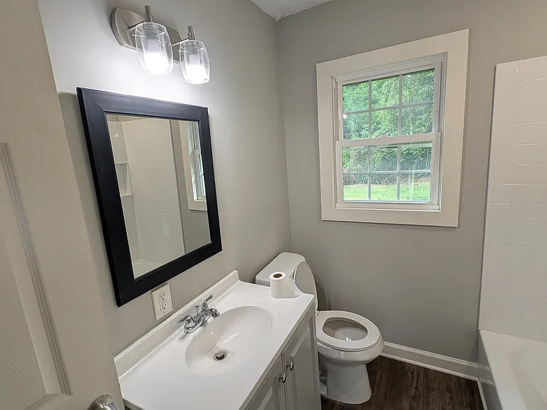 1022 Beck St — Photo 11