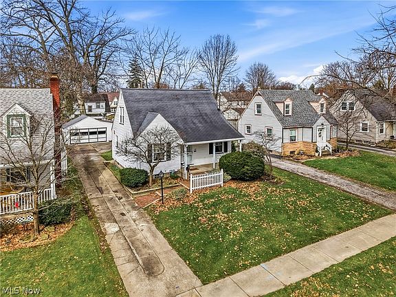 4th image of 336 Willard Ave SE