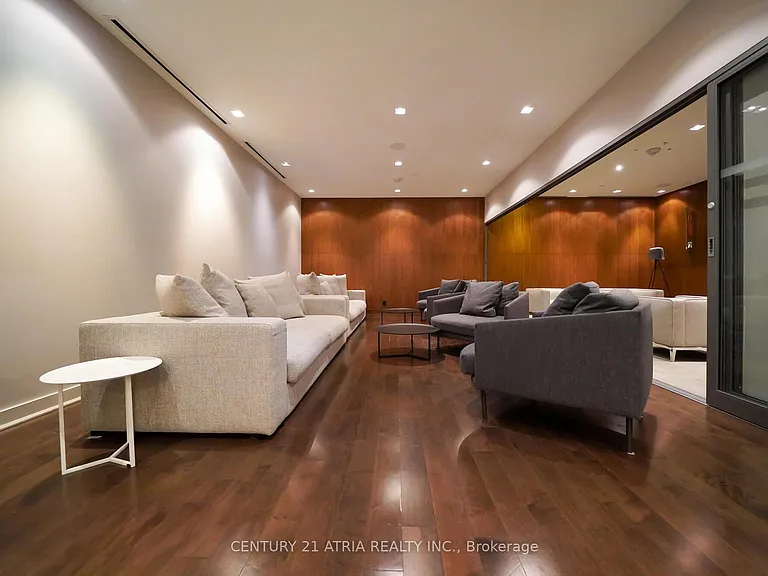 8 Mercer St #1906 — Photo 25