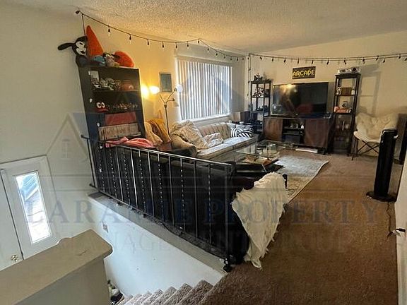 4th image of 710 Downey St #17