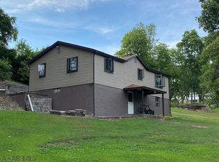 511 Herminie Rd, Herminie, PA 15637