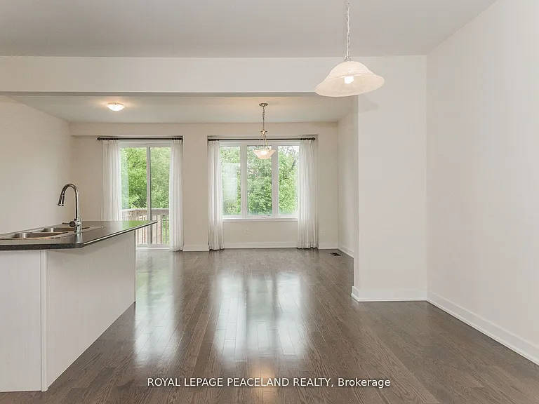41 Dariole Dr — Photo 8