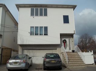 47 George St, Newark, NJ 07105