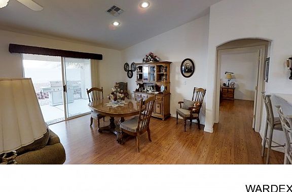 5th image of 1911 E Shasta Lake Dr