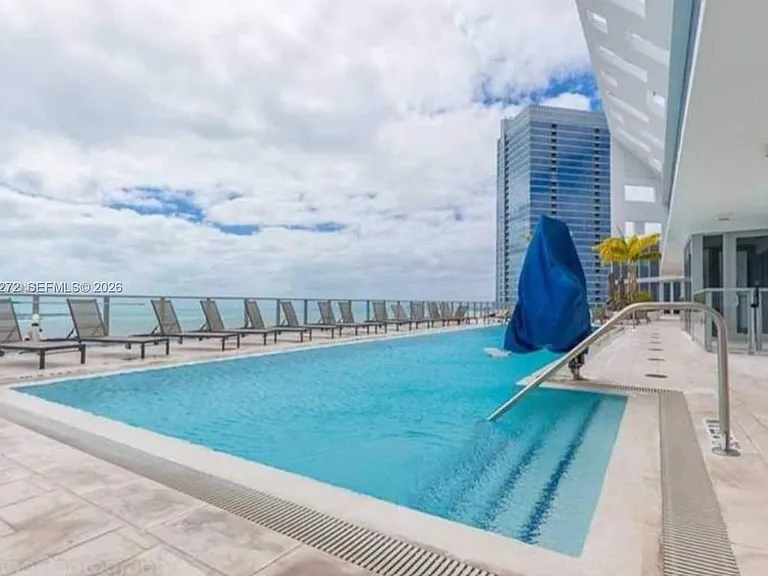 1300 Brickell Bay Dr #3400 — Photo 38