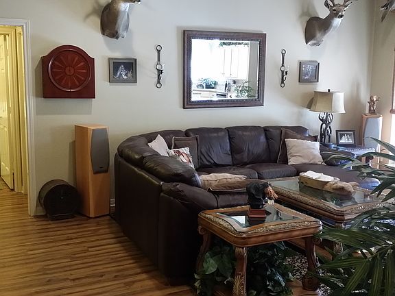 4th image of 2900 Comanche Trl