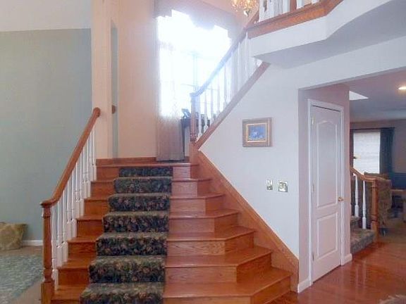 3rd image of 5240 Annendale Dr